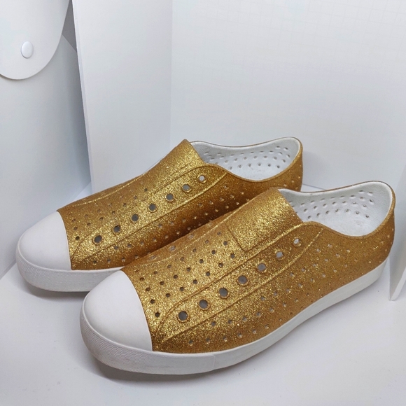 COPY - NATIVE Size-11 Gold & Glitter Shoes - Picture 3 of 5